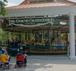 Grand Carrousel