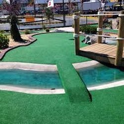 Mini Golf