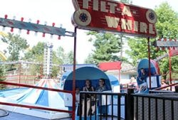 Tilt-A-Whirl